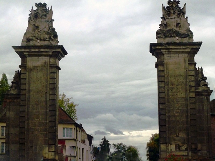 Vestiges de la porte de Paris - Crépy-en-Valois
