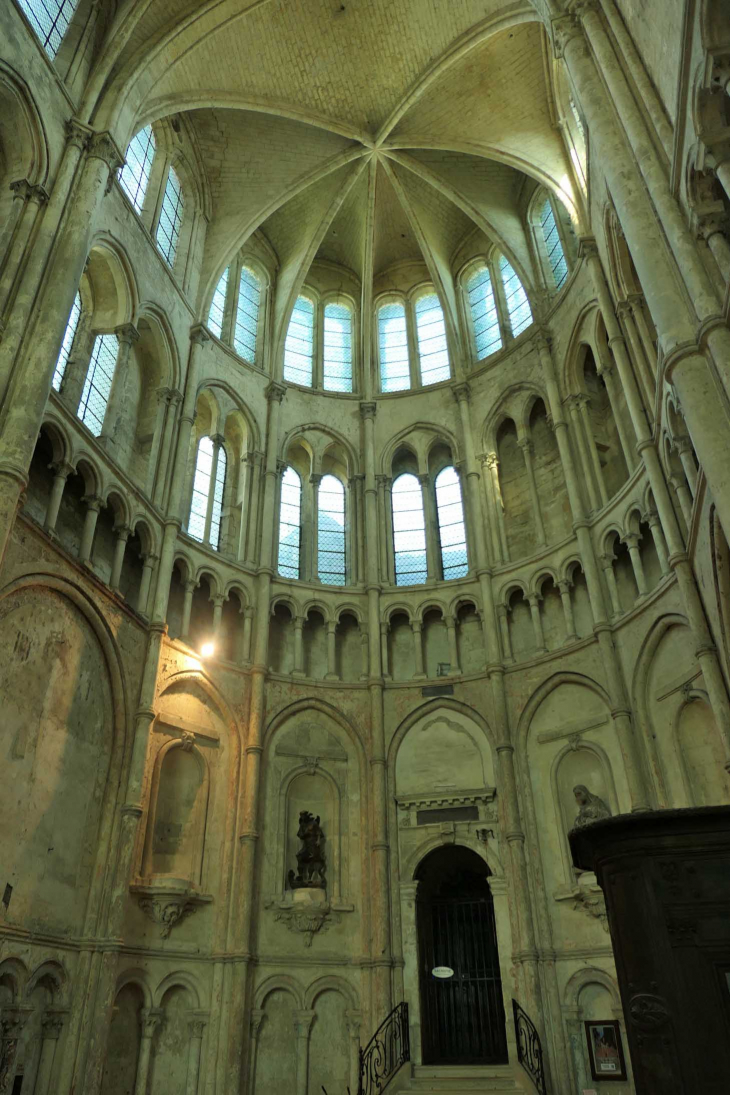 Cathédrale Notre Dame : le transept Sud - Noyon