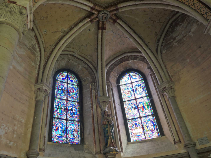 Cathédrale Notre Dame : vitraux - Noyon