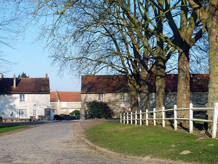 Maisons du village - Réez-Fosse-Martin
