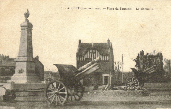 Monument aus morts  - Albert