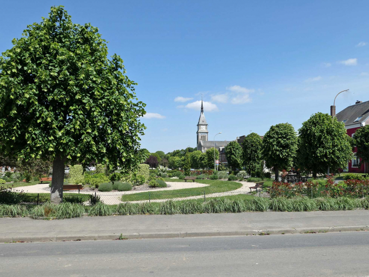 Le square de la Grand Place - Chaulnes