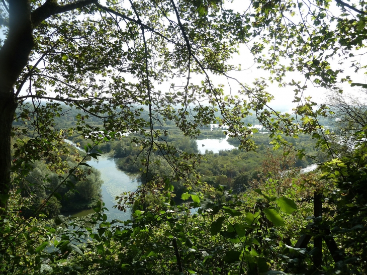 Photo à ÉclusierVaux (80340) La vallée de la Somme vue du belvédère