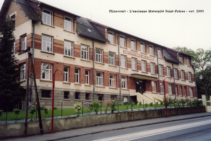 La maternité St Frères de nos jours - Flixecourt