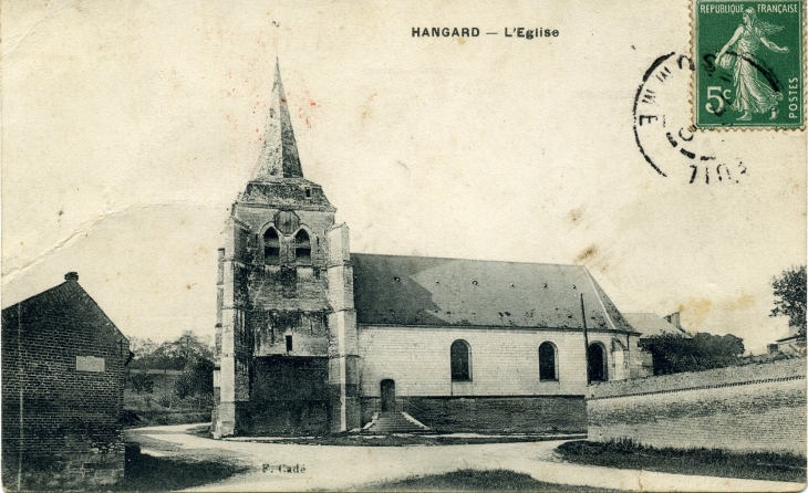 L'église (carte postale de 1908) - Hangard