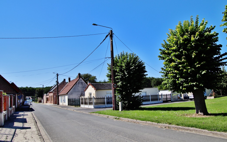 La Commune - La Neuville-lès-Bray