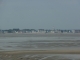 la ville vue de Saint Valery sur Somme  de l'autre côté de la baie