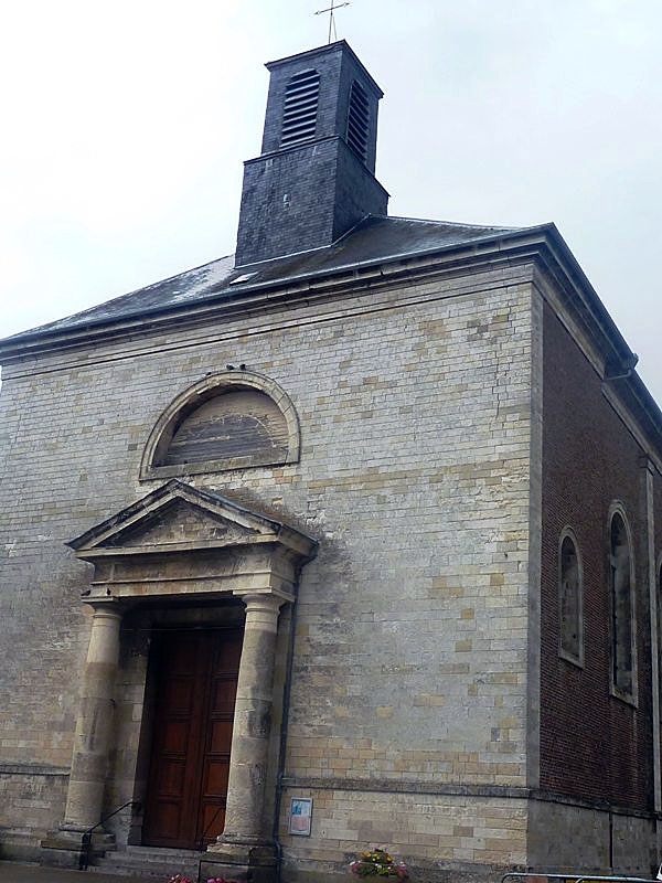 L'église Saint Wulphy - Rue