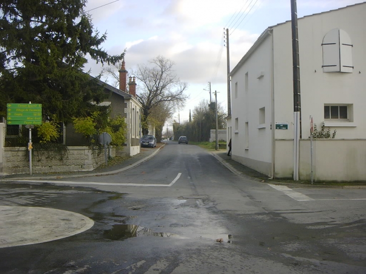 Rue du Laquet en prolongement de la rue de la Taillée - Aigrefeuille-d'Aunis