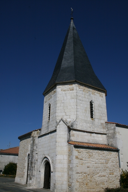 Eglise de Charron