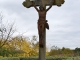 Croix du Christ près de l'église Saint Martin.