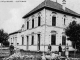 Photo suivante de Clion Ecole et Mairie, vers 1910 (carte postale ancienne).