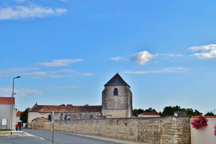   .église Sainte-Madeleine - La Jarrie