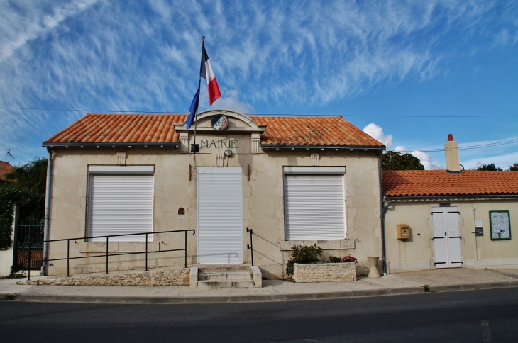 La Mairie - Montroy