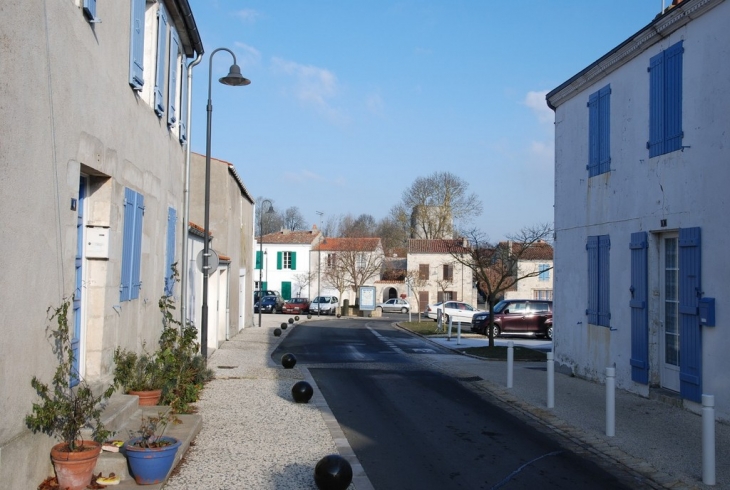 Rue des mille fleurs - Nieul-sur-Mer