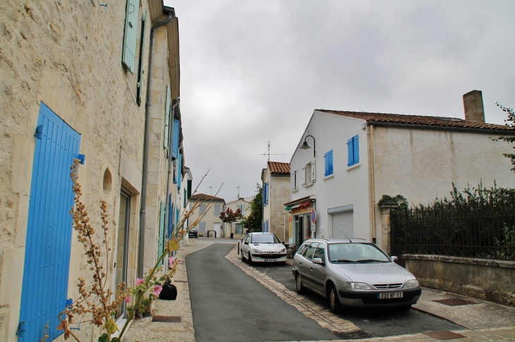 Photo à NieulsurMer (17137) NieulsurMer, 219023