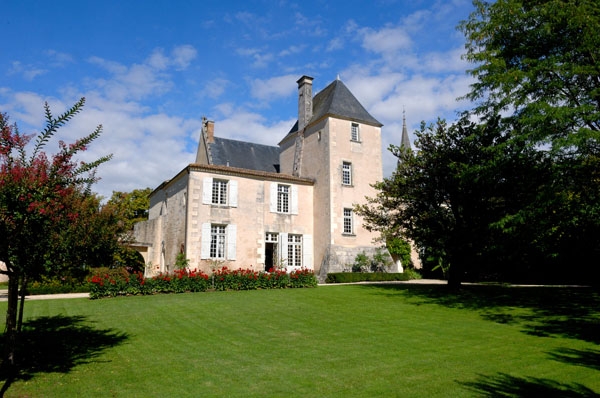 Chateau de Beaulon  - crédit Philippe Bizet - Saint-Dizant-du-Gua