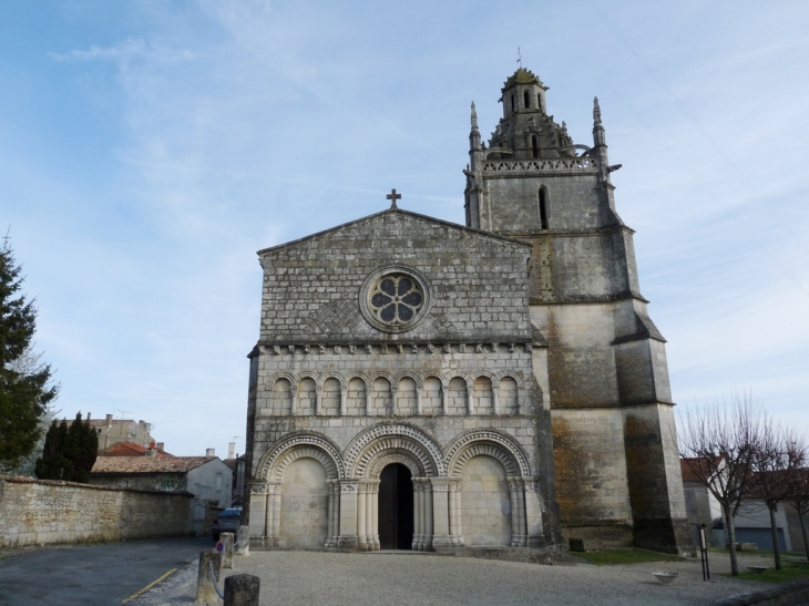 EGLISE - Saint-Fort-sur-Gironde