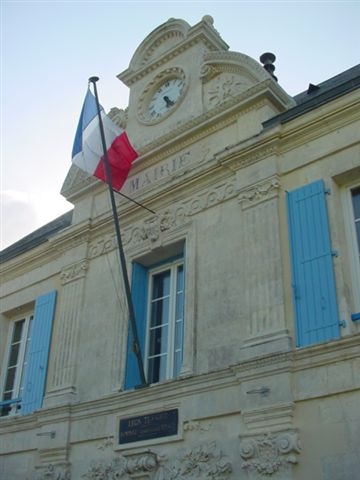 Mairie de St Laurent de la Prée - Saint-Laurent-de-la-Prée