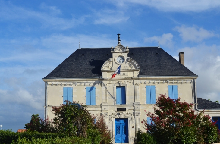 La Mairie - Saint-Laurent-de-la-Prée