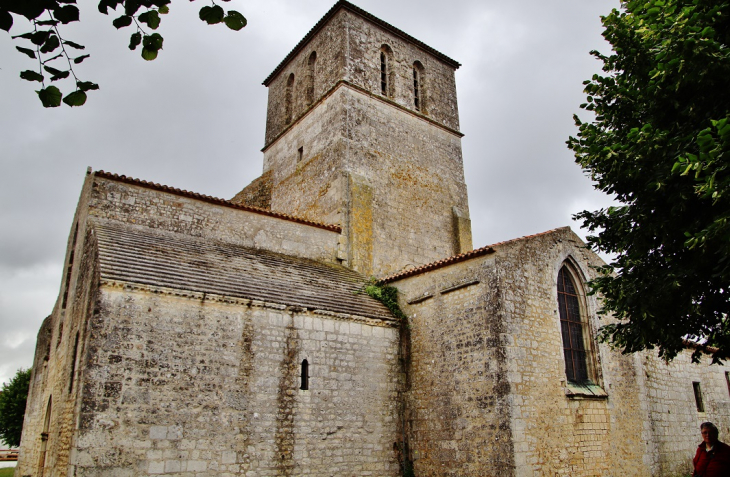 éé-église Saint-Sornin