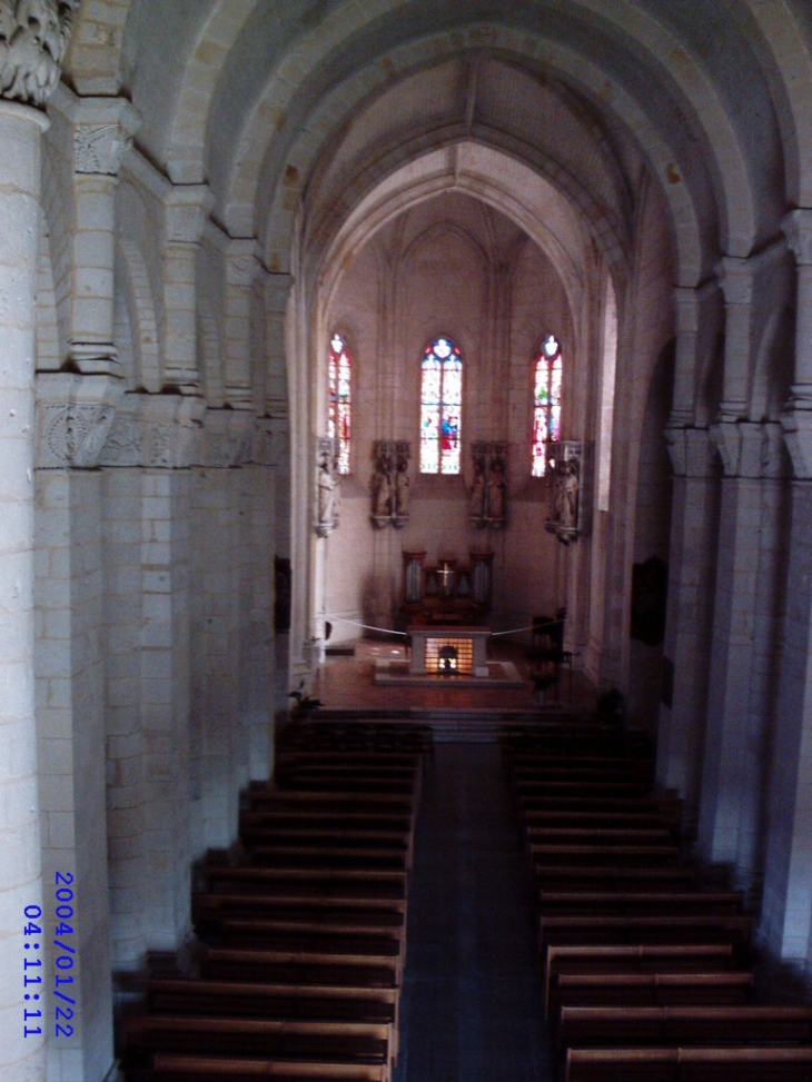 Intérieur de l'église de St Eutrope - Saintes