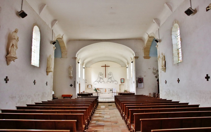 +*église Saint-Etienne - Semussac