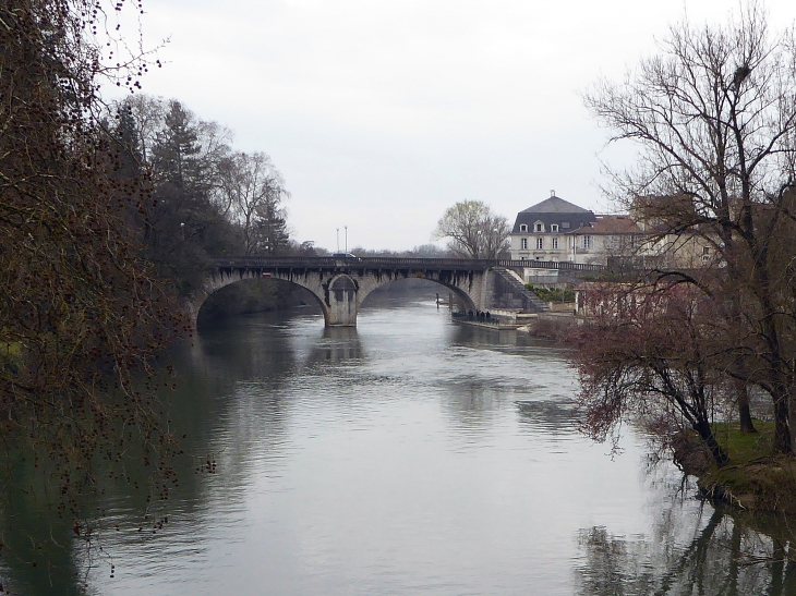 Pont sur la Charente - Angoulême