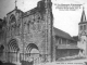 L'église Saint-Jacques XIIe siècle, vers 1910 (carte postale ancienne).