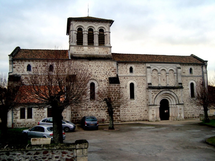 Eglise Saint-Pierre - Chirac
