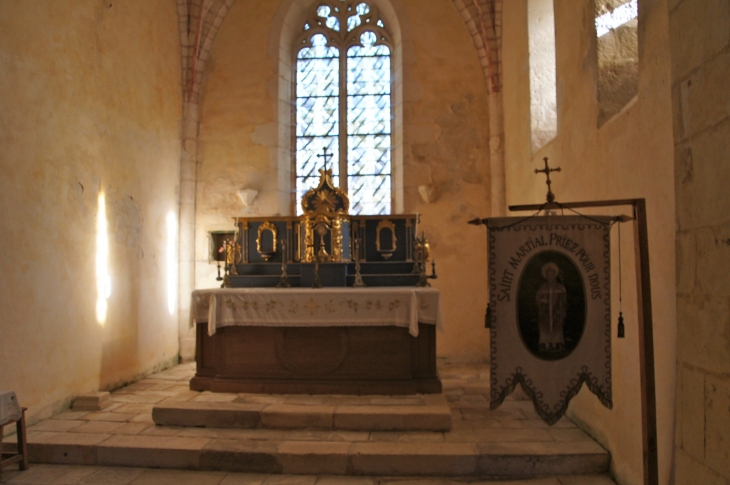L-autel en bois sculpté-de-l-eglise-saint-martial - Mouton