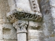Photo suivante de Touvre Chapiteau de la façade occidentale de l'église Sainte Madeleine.
