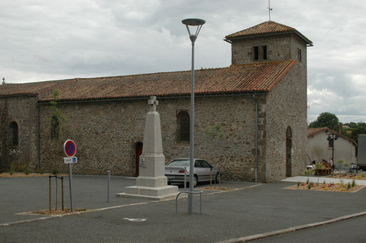 Eglise Saint Pierre - Adilly