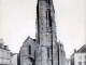 La Place Notre-Dame, vers 1931 (carte postale ancienne).