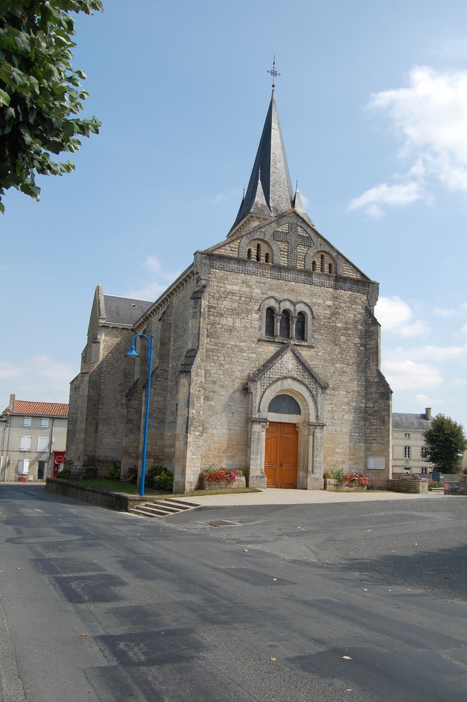 L'église St Laurent - Brioux-sur-Boutonne