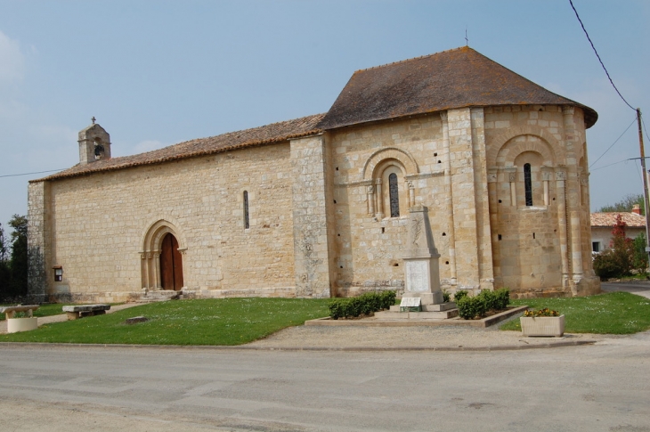 Eglise St Pierre aux Liens, romane - Caunay
