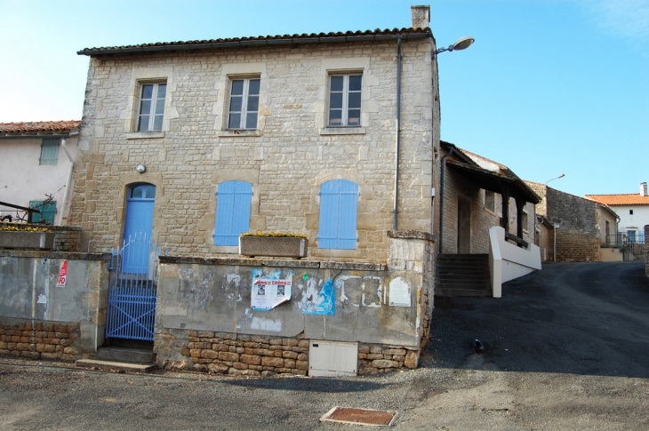 Mairie de Montigné - Celles-sur-Belle