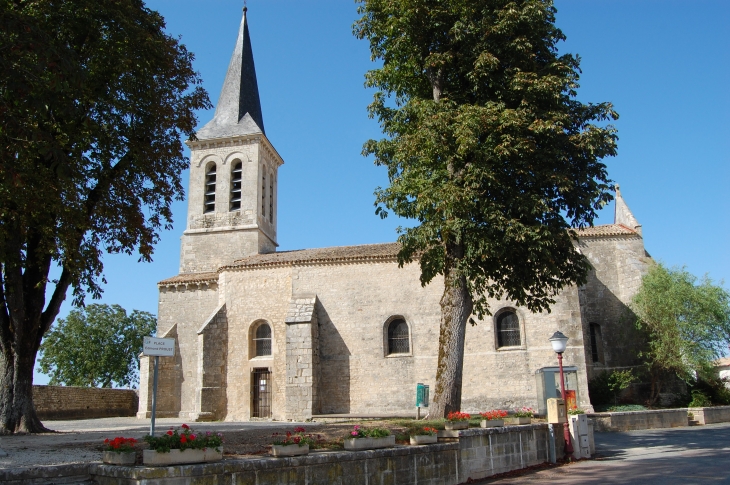 Eglise St Pierre - Chenay
