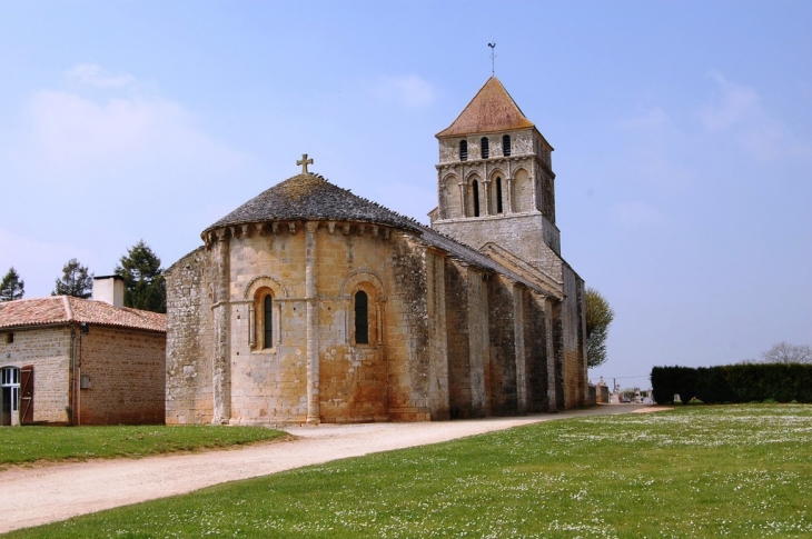 Eglise Notre Dame XII éme - Clussais-la-Pommeraie