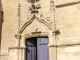 Le portail de l'église de la Sainte Trinité.