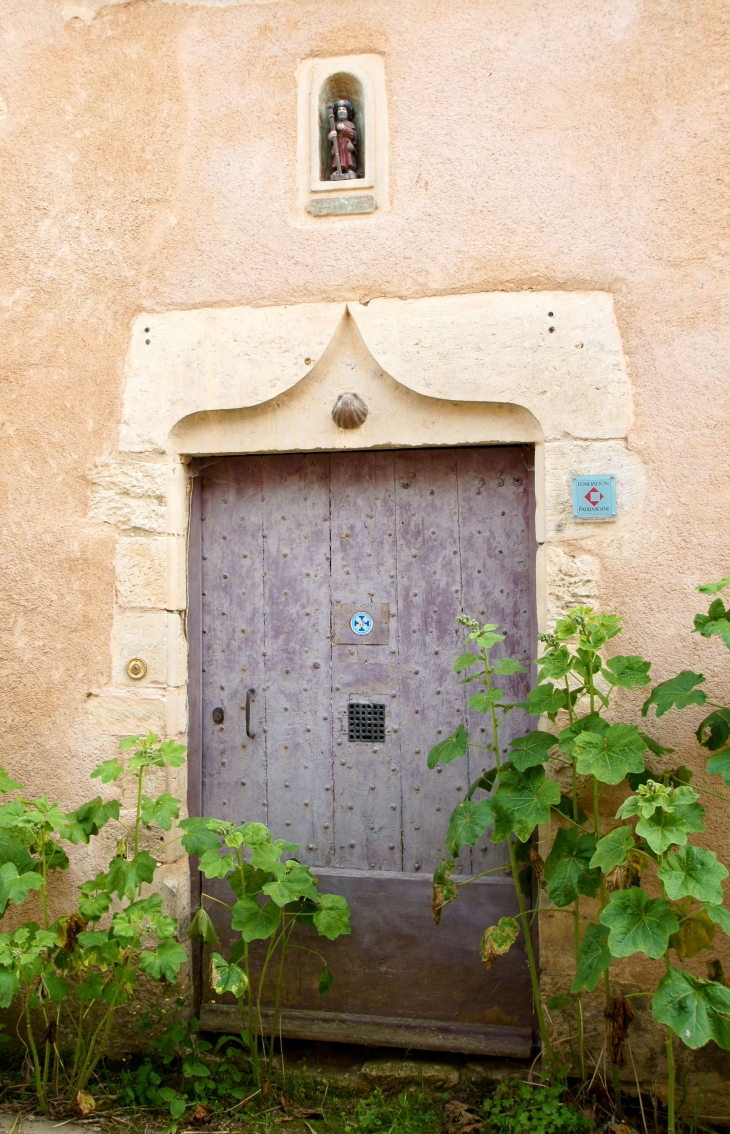 Porte de la Maison du Temple de Bagnault - Exoudun