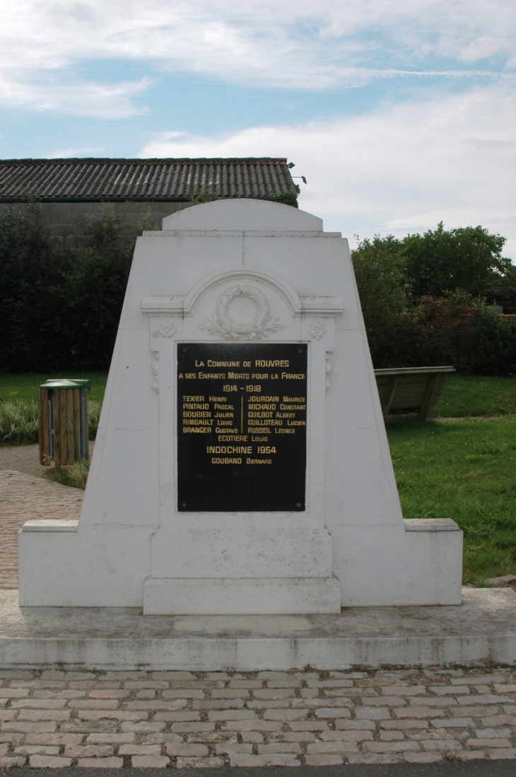 Monument aux Morts pour la France  de Germond - Germond-Rouvre