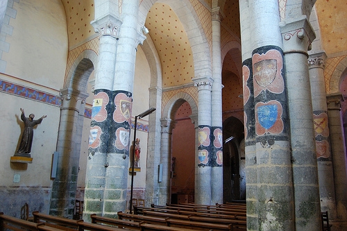 Eglise et ses décors d'armoiries - Gourgé