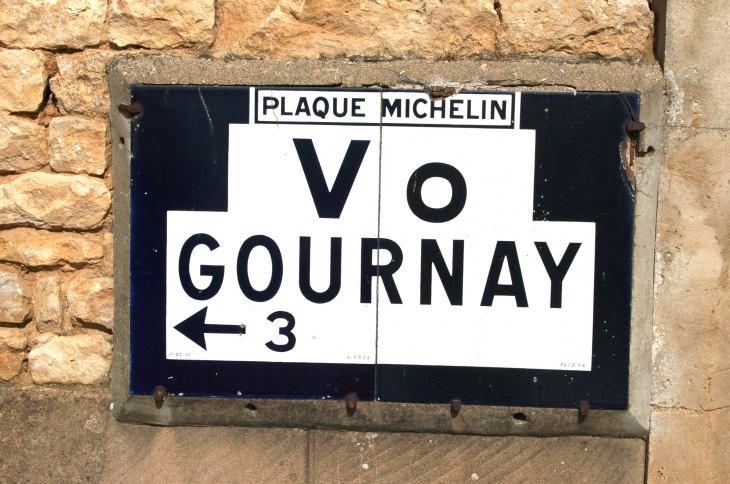 Plaque Michelin année 1930 - Gournay-Loizé