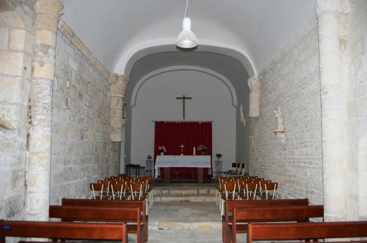 Eglise St Maixent 12 éme ,interieur - Juscorps