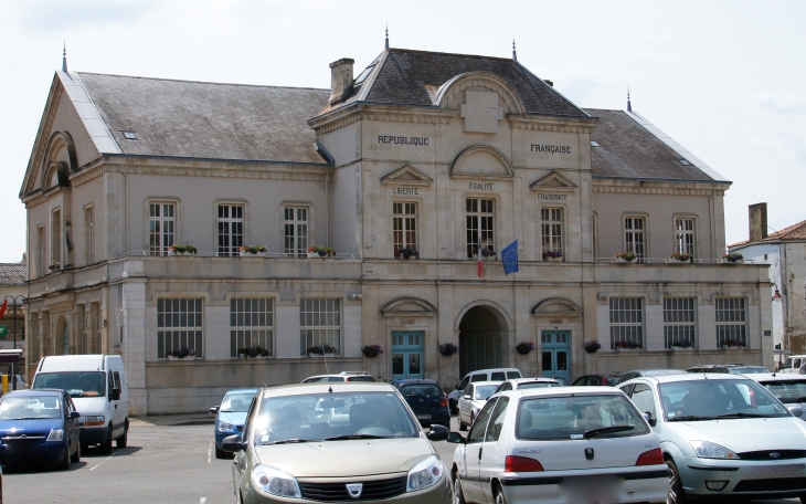 La Mairie, juin 2013. - La Mothe-Saint-Héray