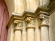Chapiteaux sculptés du portail de l'église Saint Eutrope.