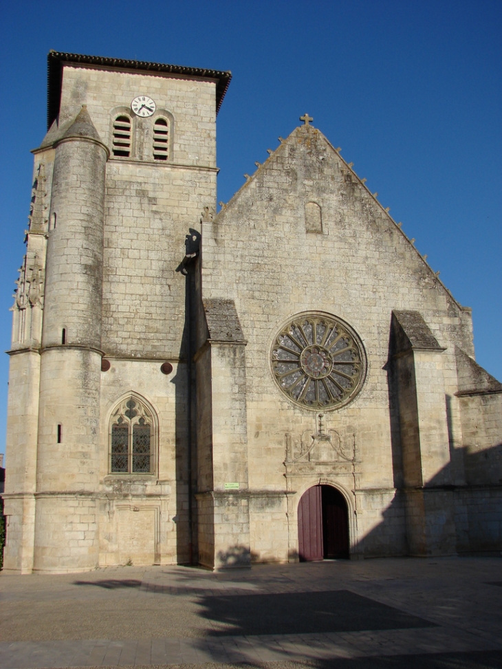 L'Eglise  Sainte-Catherin - Magné