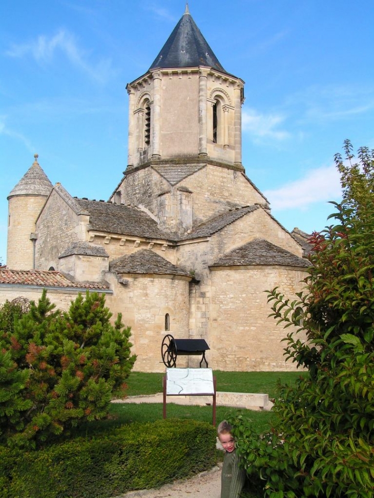 Eglise st Jean Marigny 79360