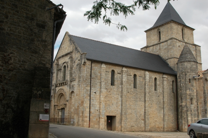 Eglise Saint Savinien  - Melle